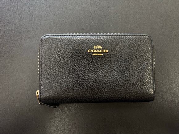 Coach Handbags - NWT Coach Pebble Leather Medium Zip Around Wallet Black Gold C4124 IMBLK